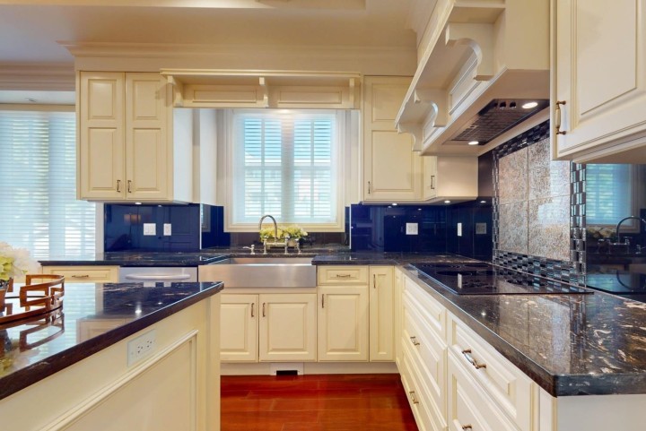 Photo 9 at 3749 W 11th Avenue, Point Grey, Vancouver West