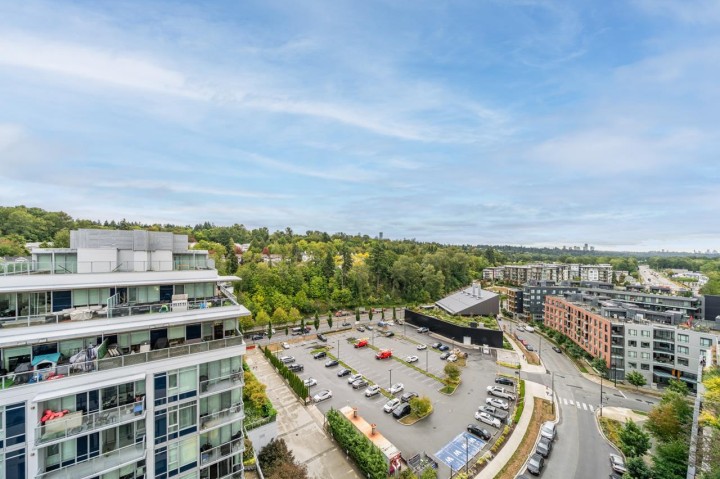 Photo 19 at 1302 - 3538 Sawmill Crescent, South Marine, Vancouver East