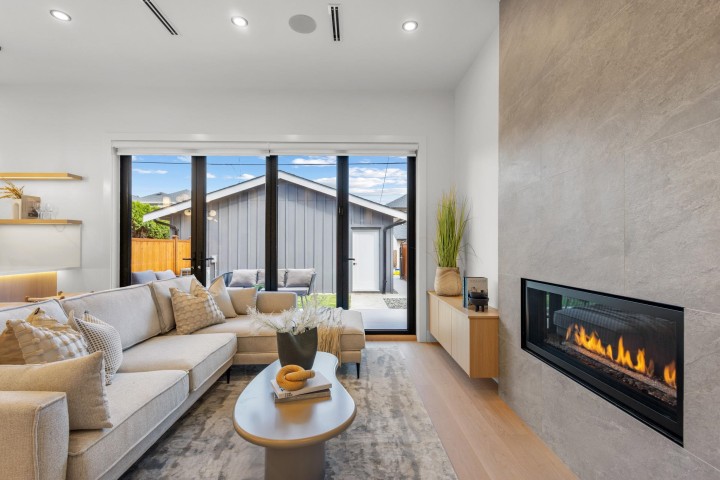 Photo 2 at 2 - 3873 W 22nd Avenue, Dunbar, Vancouver West