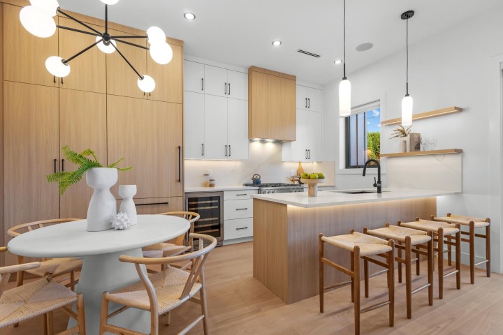 Photo 7 at 2 - 3873 W 22nd Avenue, Dunbar, Vancouver West