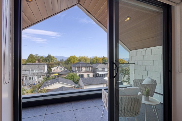 Photo 29 at 2 - 3873 W 22nd Avenue, Dunbar, Vancouver West