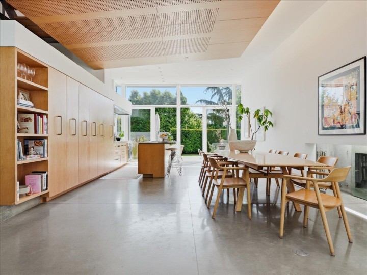 Photo 3 at 4056 W 36th Avenue, Dunbar, Vancouver West