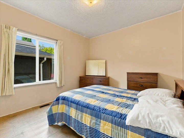 Photo 15 at 2206 E 8th Avenue, Grandview Woodland, Vancouver East