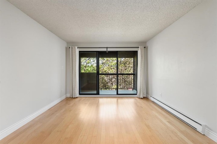 Photo 7 at 401 - 2920 Ash Street, Fairview VW, Vancouver West