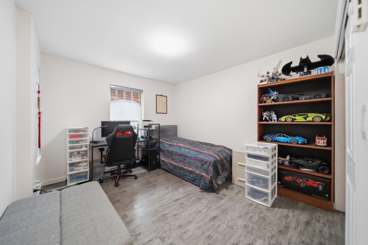 Photo 5 at 107 - 5788 Vine Street, Kerrisdale, Vancouver West