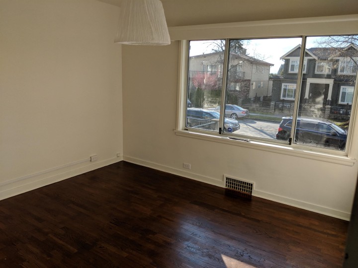 Photo 5 at 6598 Doman Street, Killarney VE, Vancouver East