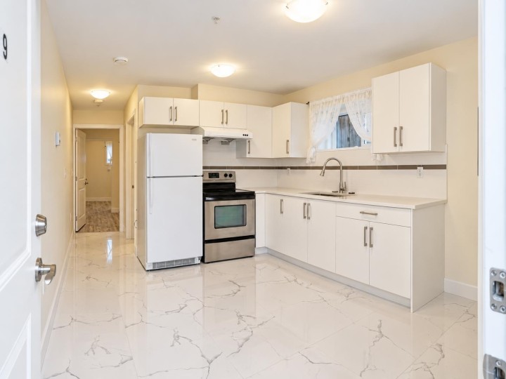 Photo 15 at 8221 Fremlin Street, Marpole, Vancouver West