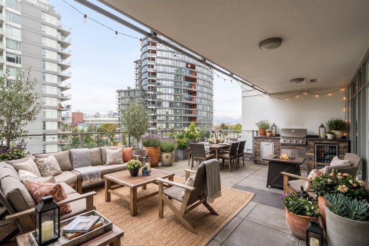 Photo 2 at 503 - 110 Switchmen Street, Mount Pleasant VE, Vancouver East