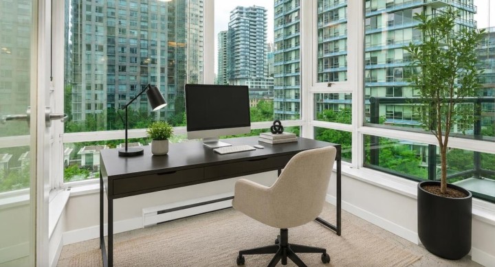 Photo 3 at 808 - 939 Expo Boulevard, Yaletown, Vancouver West
