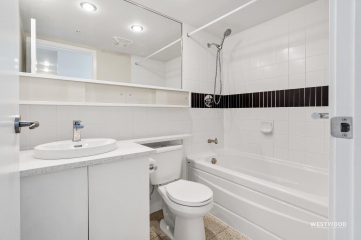 Photo 18 at 808 - 939 Expo Boulevard, Yaletown, Vancouver West