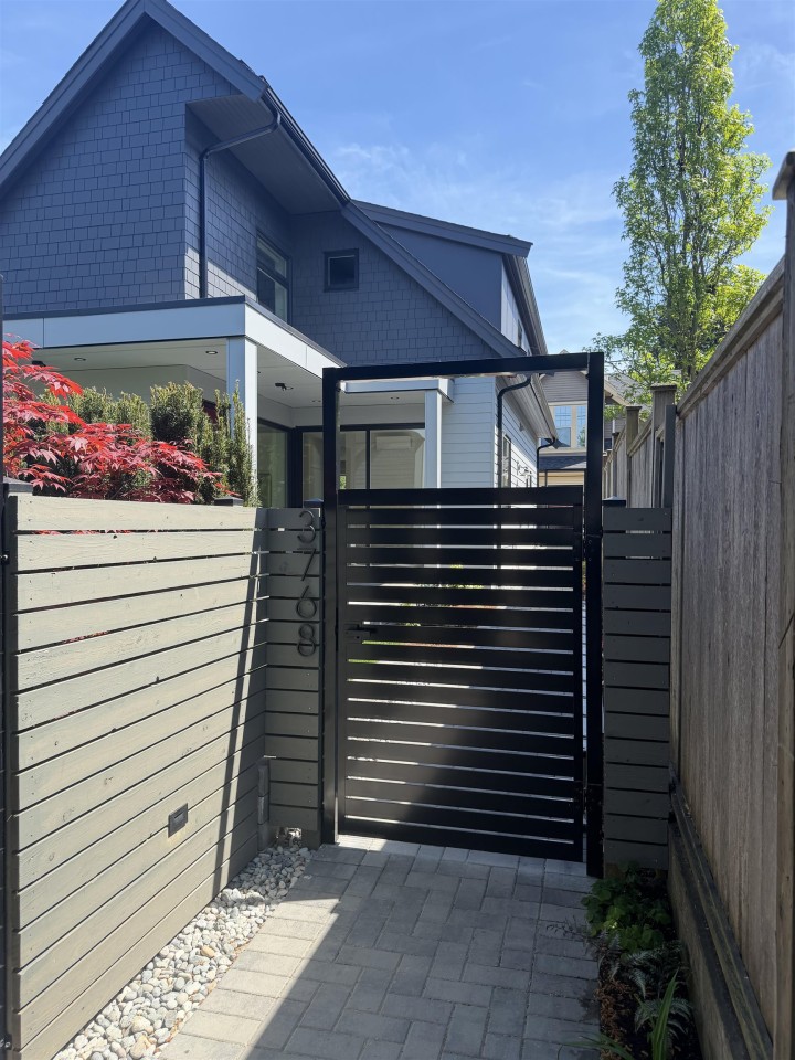 Photo 4 at 3768 Fleming Street, Knight, Vancouver East