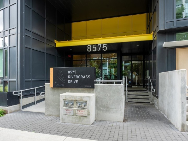 Photo 2 at 555 - 8575 Rivergrass Drive, South Marine, Vancouver East