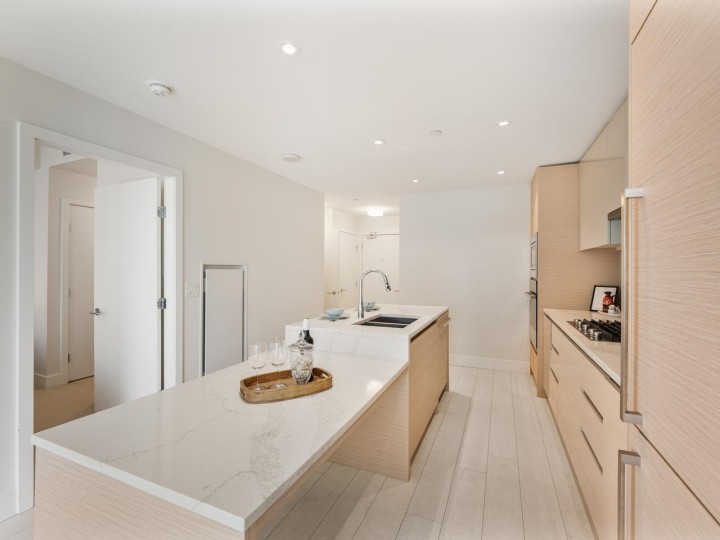 Photo 9 at 555 - 8575 Rivergrass Drive, South Marine, Vancouver East