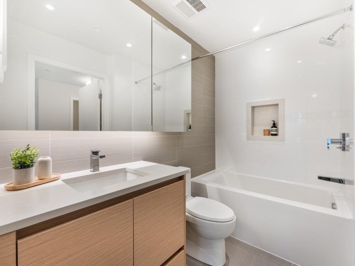 Photo 15 at 555 - 8575 Rivergrass Drive, South Marine, Vancouver East