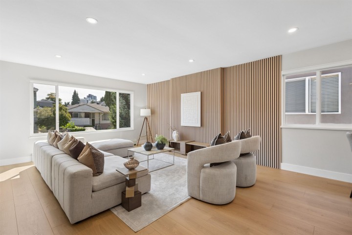 Photo 6 at 5019 Payne Street, Collingwood VE, Vancouver East