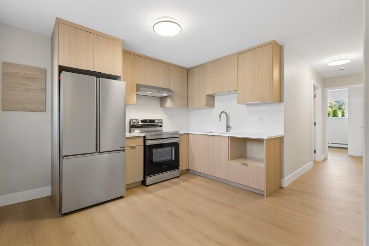 Photo 29 at 5019 Payne Street, Collingwood VE, Vancouver East