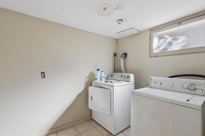 Photo 37 at 1441 W 49th Avenue, South Granville, Vancouver West