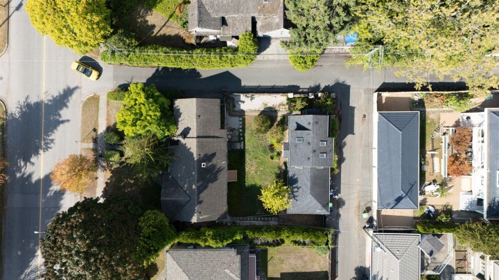 Photo 8 at 1441 W 49th Avenue, South Granville, Vancouver West