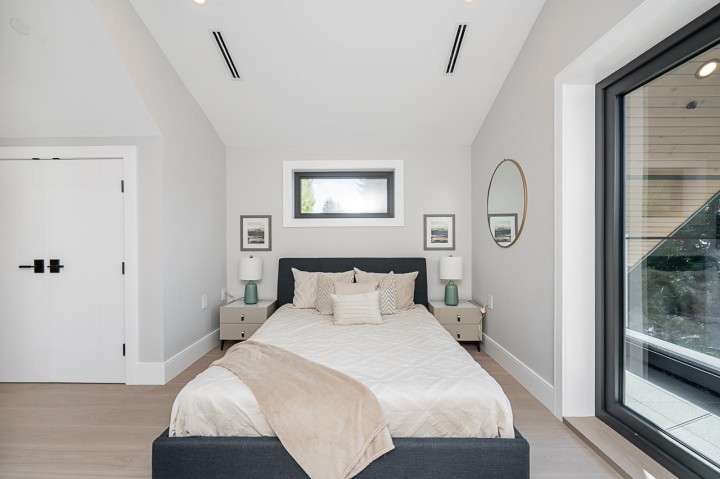 Photo 26 at 1 - 4579 W 11th Ave Avenue, Point Grey, Vancouver West