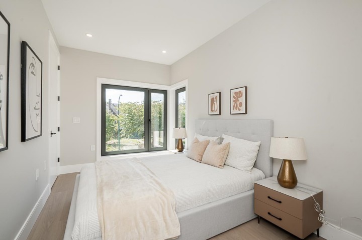 Photo 20 at 1 - 4579 W 11th Ave Avenue, Point Grey, Vancouver West