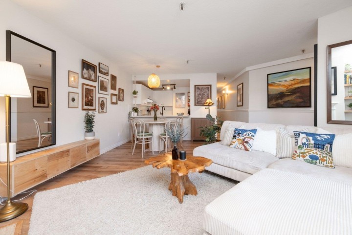 Photo 6 at 112 - 2020 W 8th Avenue, Kitsilano, Vancouver West