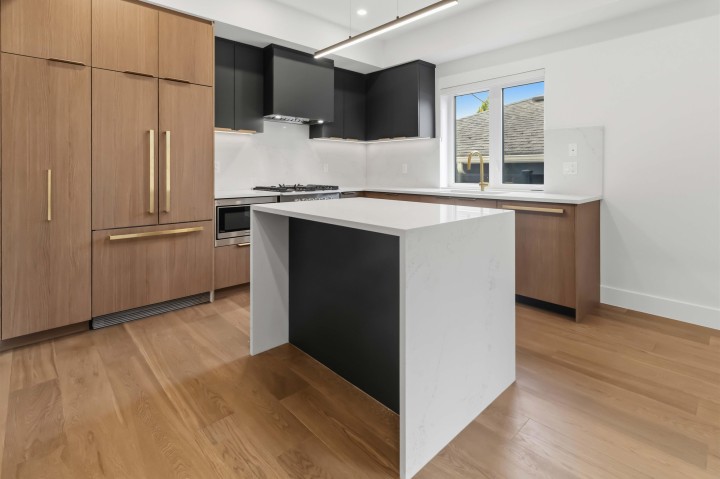 Photo 6 at 2 - 552 Kaslo Street, Renfrew VE, Vancouver East