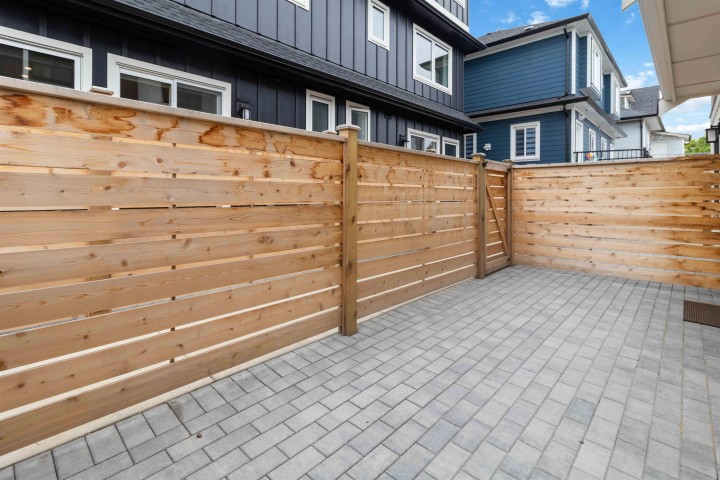 Photo 28 at 2 - 552 Kaslo Street, Renfrew VE, Vancouver East