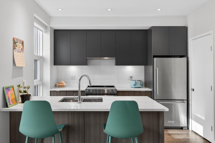 Photo 9 at 3 - 8693 Oolichan Way, South Marine, Vancouver East