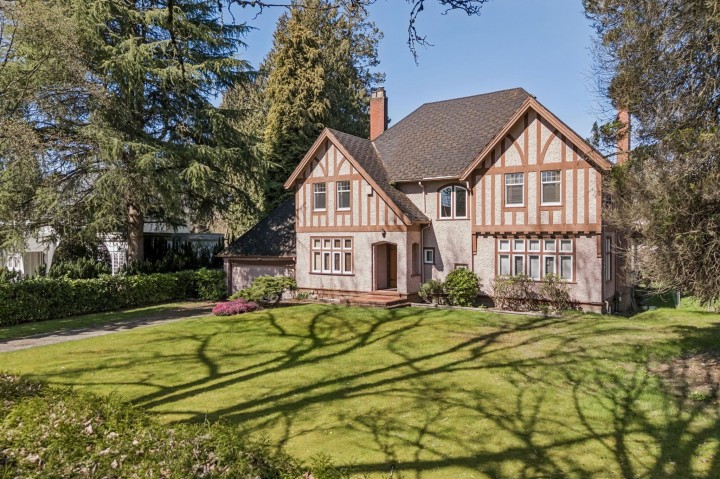 Photo 3 at 1603 W 49th Avenue, South Granville, Vancouver West