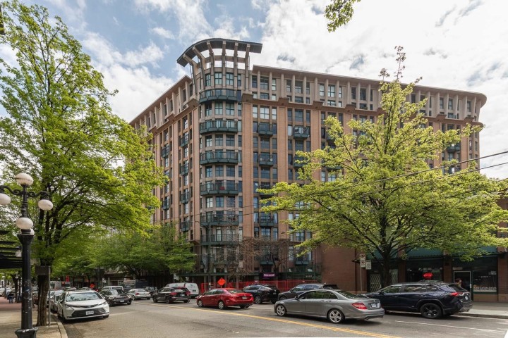 Photo 38 at 607 - 22 E Cordova Street, Downtown VE, Vancouver East