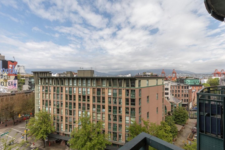 Photo 33 at 607 - 22 E Cordova Street, Downtown VE, Vancouver East