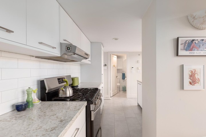 Photo 15 at 607 - 22 E Cordova Street, Downtown VE, Vancouver East