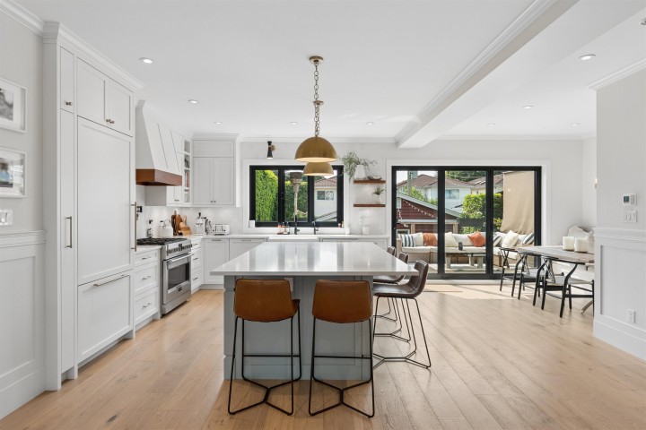 Photo 3 at 1250 E 11th Avenue, Mount Pleasant VE, Vancouver East