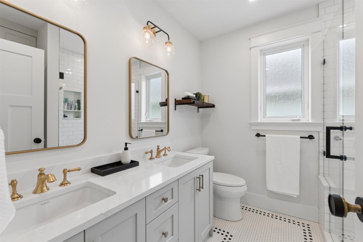 Photo 18 at 1250 E 11th Avenue, Mount Pleasant VE, Vancouver East