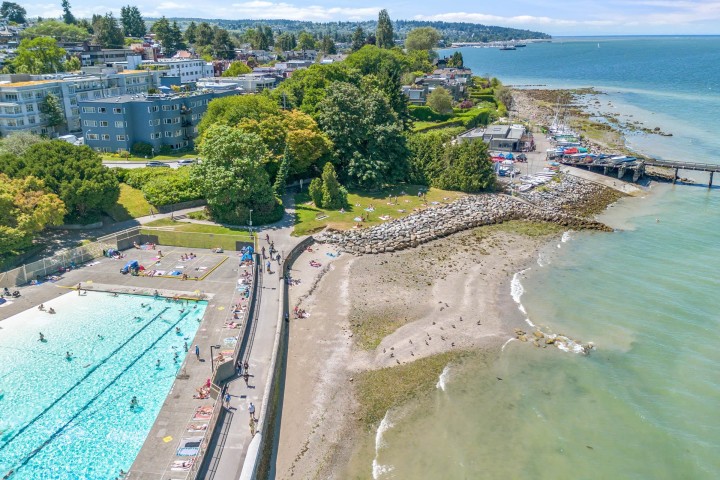 Photo 25 at 303 - 2469 Cornwall Avenue, Kitsilano, Vancouver West
