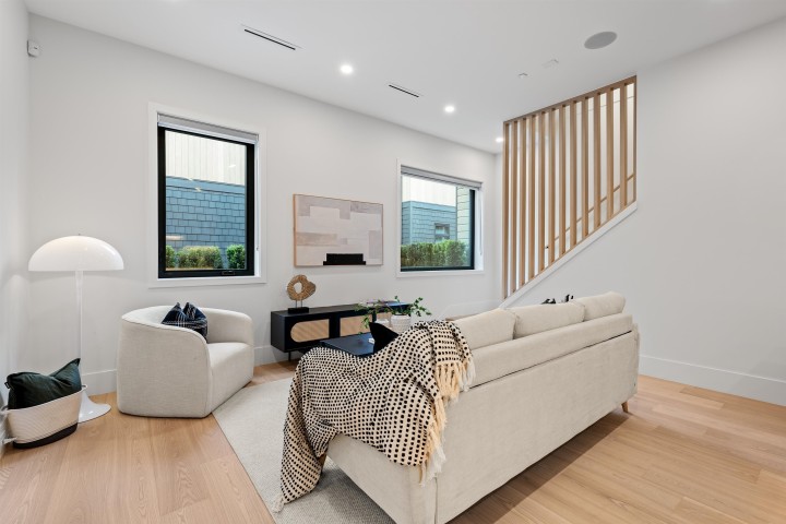 Photo 2 at 2 - 5034 Granville Street, Shaughnessy, Vancouver West
