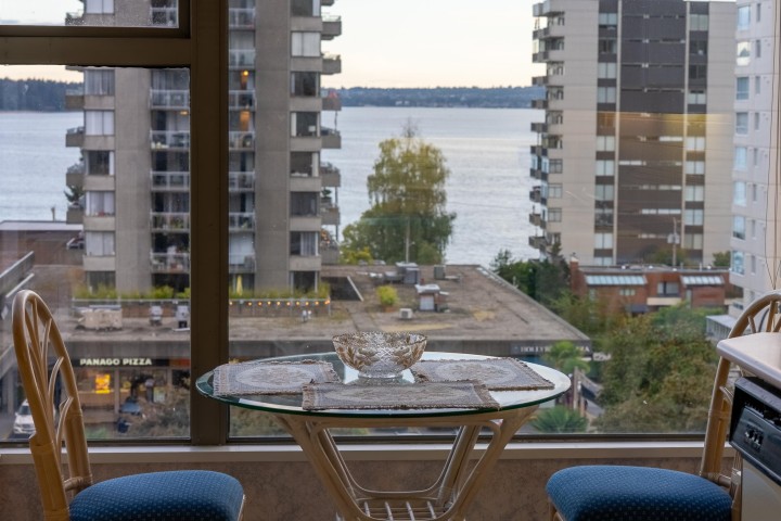 Photo 35 at 502 - 570 18th Street, Ambleside, West Vancouver