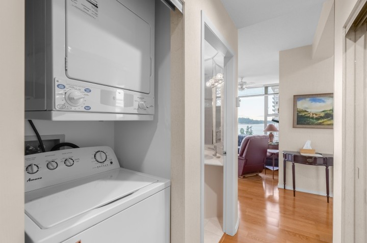 Photo 21 at 502 - 570 18th Street, Ambleside, West Vancouver