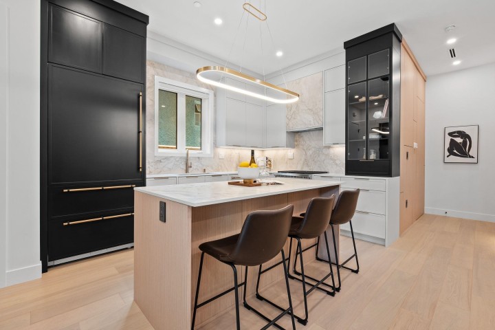 Photo 6 at 1 - 3255 W 13th Avenue, Kitsilano, Vancouver West