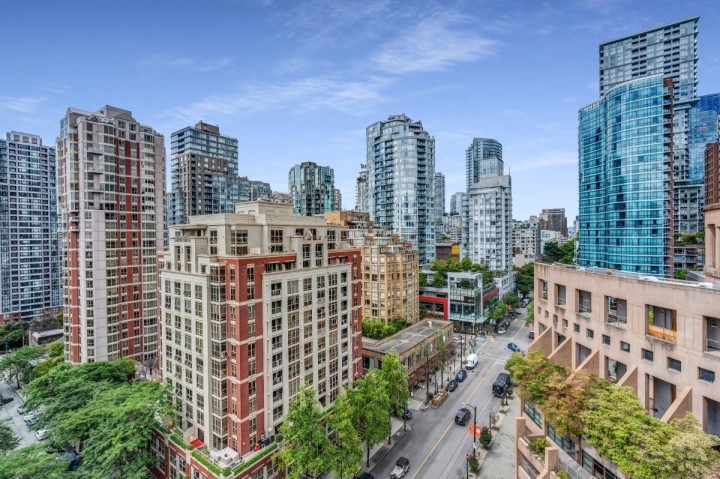 Photo 18 at 1805 - 788 Hamilton Street, Downtown VW, Vancouver West