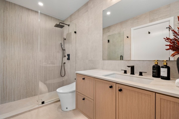 Photo 26 at 2 - 3255 W 13th Avenue, Kitsilano, Vancouver West