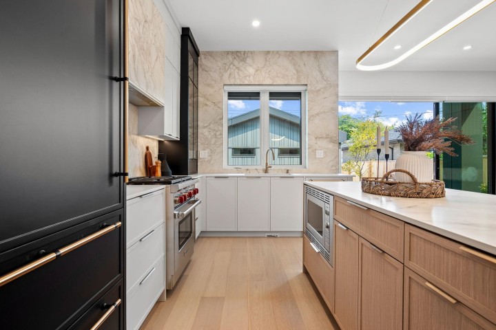 Photo 8 at 2 - 3255 W 13th Avenue, Kitsilano, Vancouver West