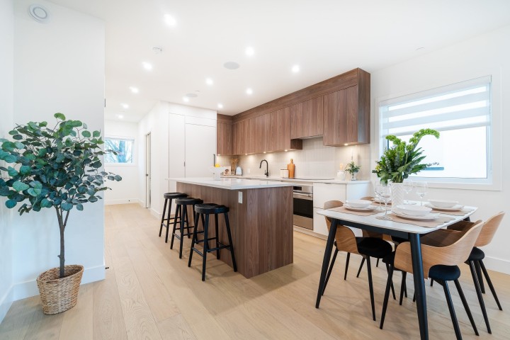Photo 13 at 101 - 1550 E 3rd Avenue, Grandview Woodland, Vancouver East
