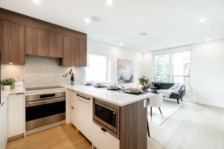 Photo 16 at 124 - 1552 E 3rd Avenue, Grandview Woodland, Vancouver East