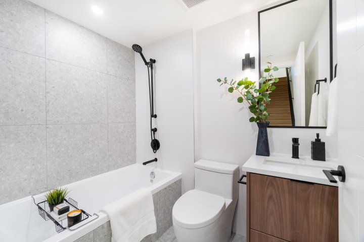 Photo 22 at 124 - 1552 E 3rd Avenue, Grandview Woodland, Vancouver East