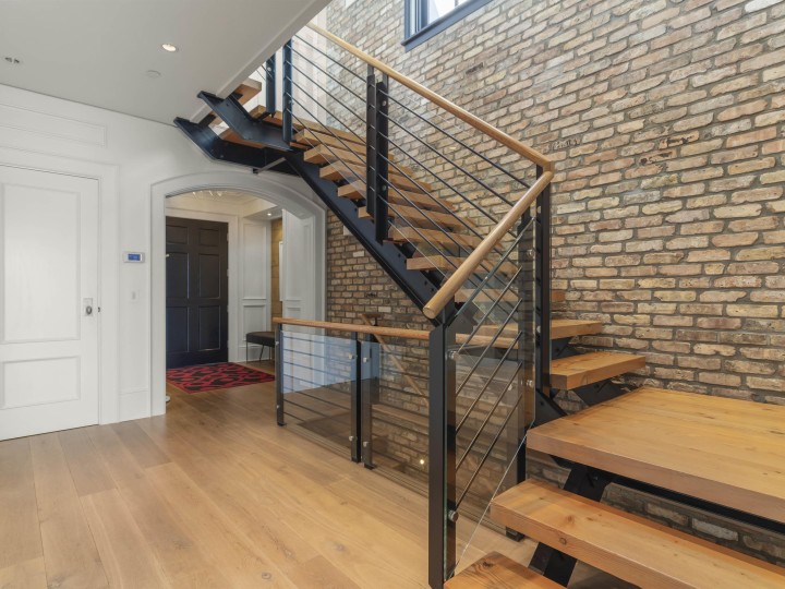 Photo 6 at 3305 Point Grey Road, Kitsilano, Vancouver West