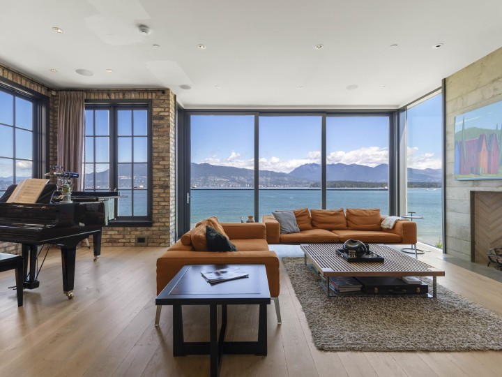 Photo 7 at 3305 Point Grey Road, Kitsilano, Vancouver West