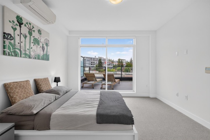 Photo 27 at 561 W 29th Avenue, Cambie, Vancouver West