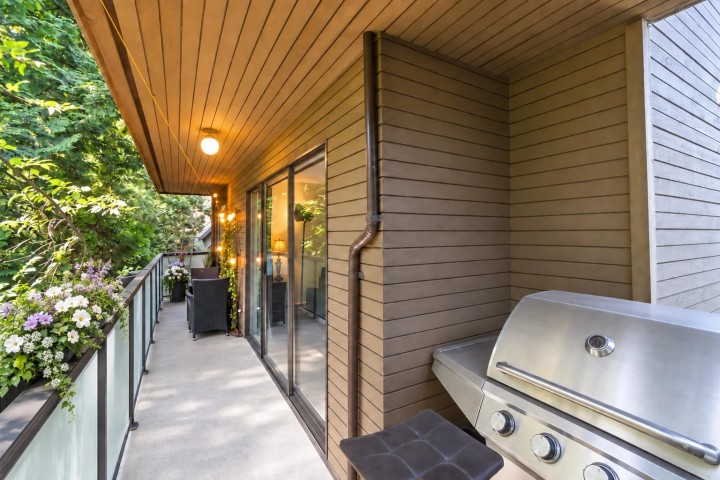 Photo 12 at 317 - 1345 W 15th Avenue, Fairview VW, Vancouver West