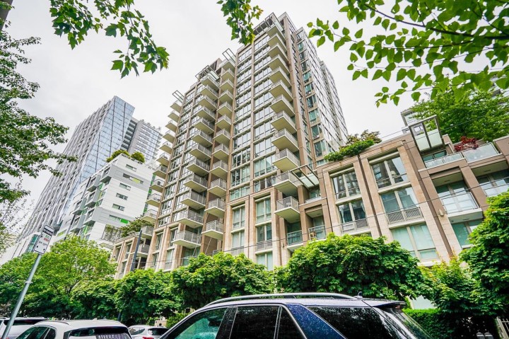 Photo 27 at 210 - 1055 Richards Street, Downtown VW, Vancouver West